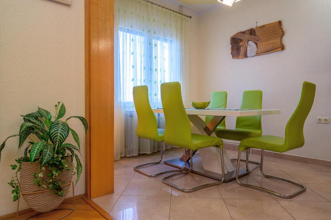 Apartments Juric Podstrana Bagian luar foto