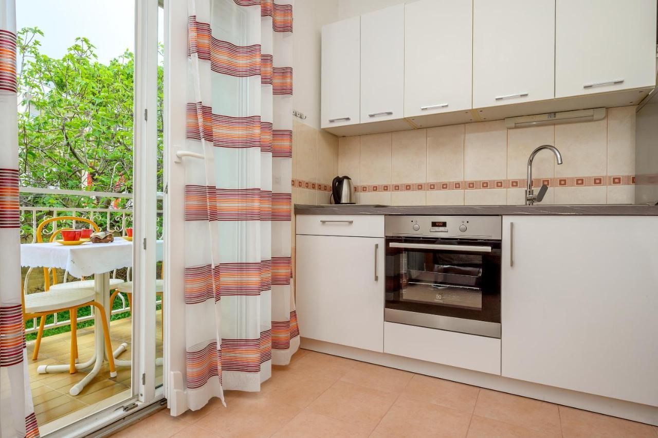 Apartments Juric Podstrana Bagian luar foto