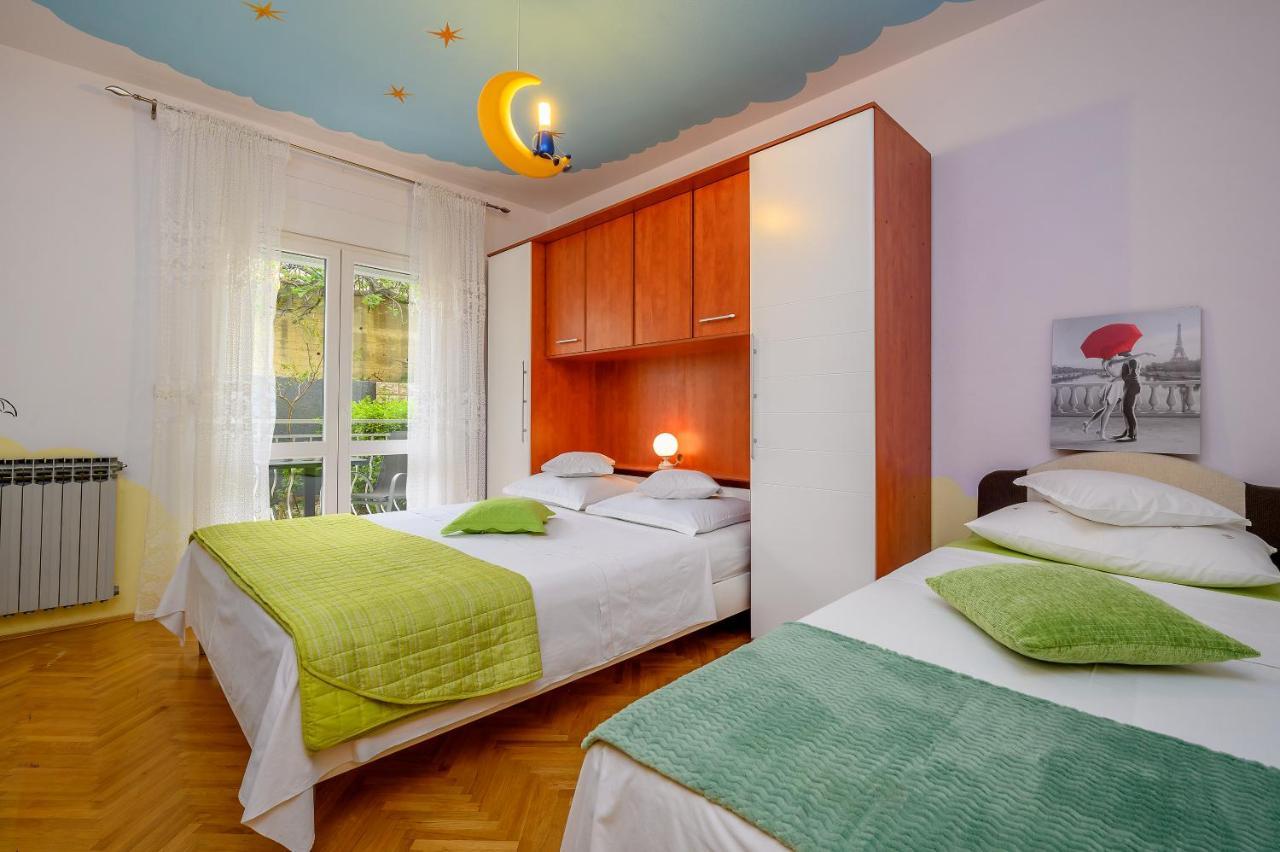 Apartments Juric Podstrana Bagian luar foto