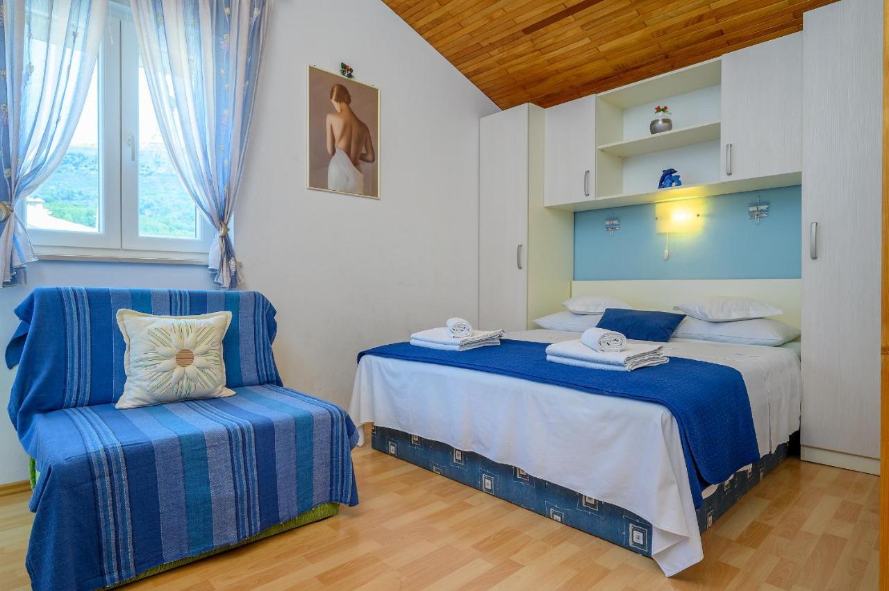 Apartments Juric Podstrana Bagian luar foto